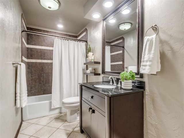 1019 N Blackwelder Avenue, Edmond, OK 73034