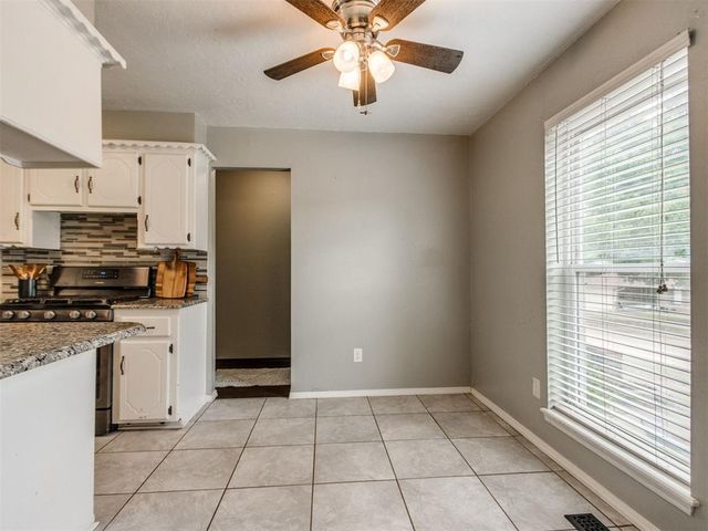 1019 N Blackwelder Avenue, Edmond, OK 73034
