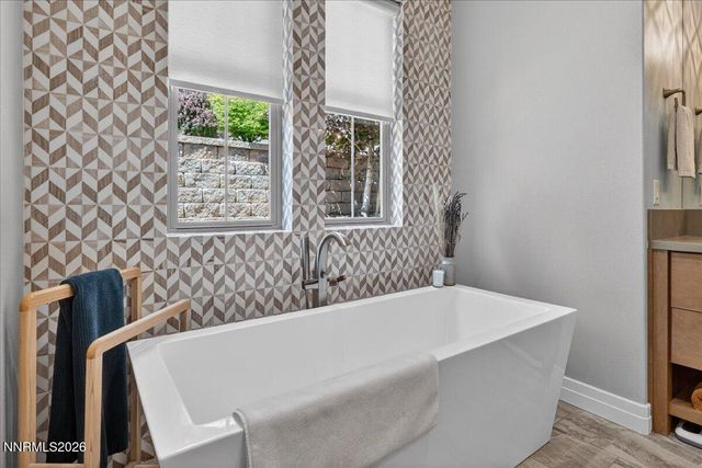 5750 Nordend Way, Reno, NV 89511