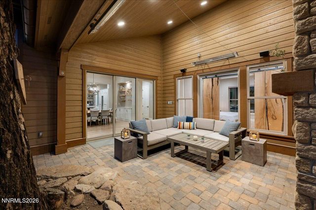 5750 Nordend Way, Reno, NV 89511