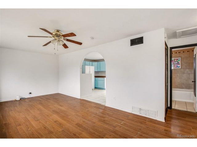 2217 Ontario Dr, Colorado Springs, CO 80910