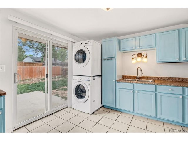 2217 Ontario Dr, Colorado Springs, CO 80910