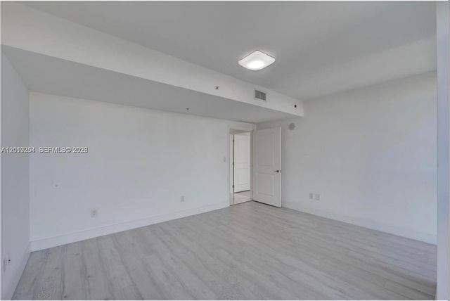 400 Sunny Isles Blvd 801, Sunny Isles Beach, FL 33160