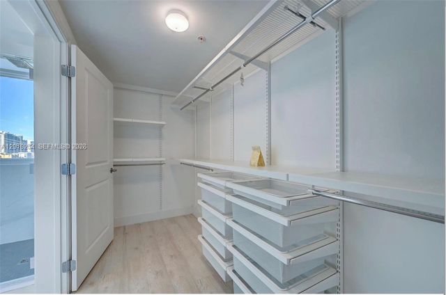 400 Sunny Isles Blvd 801, Sunny Isles Beach, FL 33160