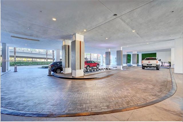 400 Sunny Isles Blvd 801, Sunny Isles Beach, FL 33160