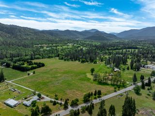 20541 Williams Highway, Williams, OR 97544