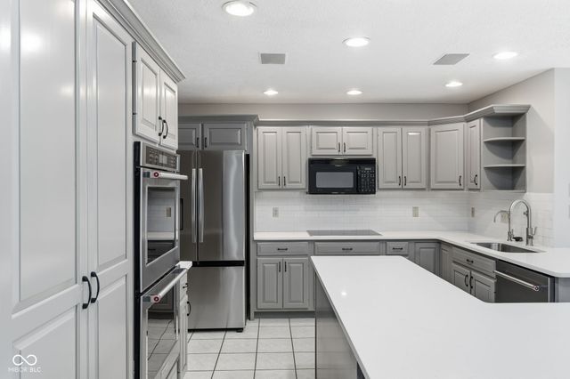 15812 Joliet Road, Westfield, IN 46074