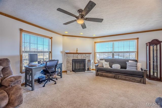 28345 Sapphire Drive, Richland, MO 65556