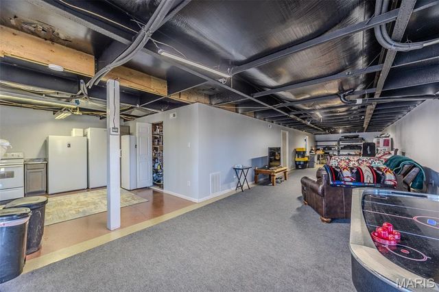 28345 Sapphire Drive, Richland, MO 65556