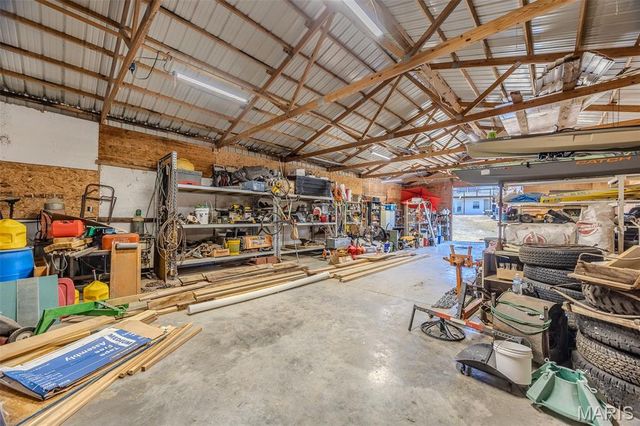 28345 Sapphire Drive, Richland, MO 65556