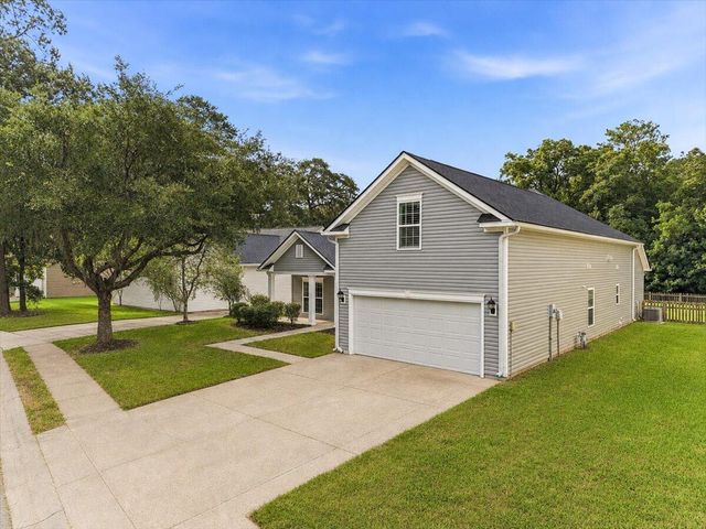 9629 Pebble Creek Boulevard, Summerville, SC 29485