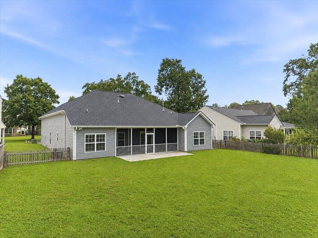 9629 Pebble Creek Boulevard, Summerville, SC 29485
