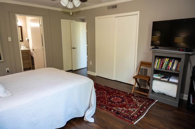 3080 Walnut Grove Rd Apt 406, Memphis, TN 38111