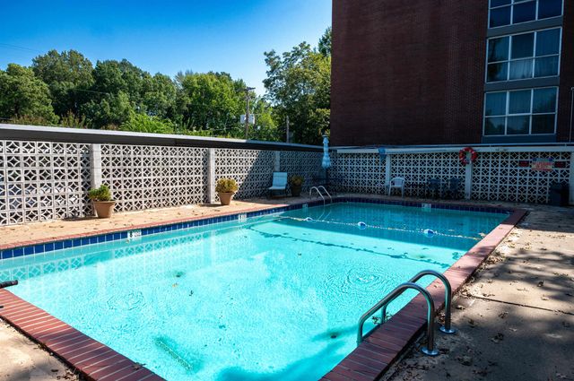 3080 Walnut Grove Rd Apt 406, Memphis, TN 38111