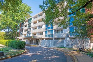 3080 Walnut Grove Rd Apt 406, Memphis, TN 38111