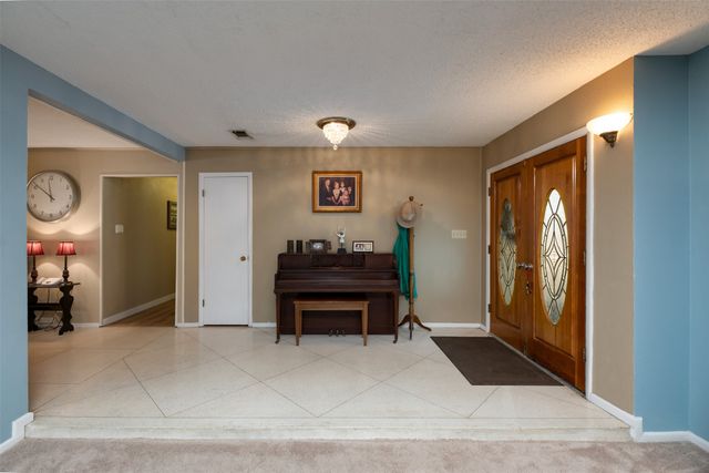 706 Norton Street, Weatherford, TX 76086
