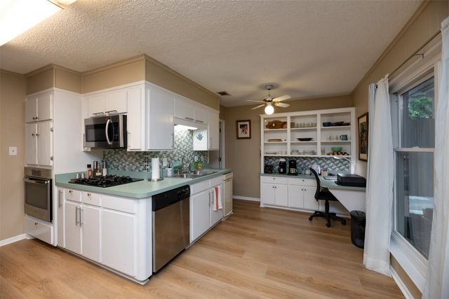 706 Norton Street, Weatherford, TX 76086