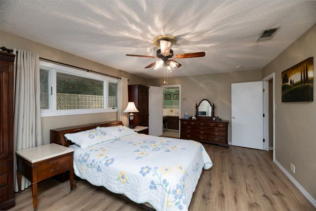 706 Norton Street, Weatherford, TX 76086