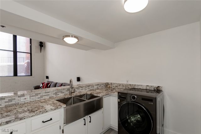 1133 W 9th Street 120, Cleveland, OH 44113