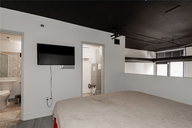 1133 W 9th Street 120, Cleveland, OH 44113