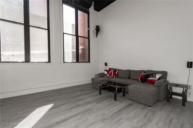 1133 W 9th Street 120, Cleveland, OH 44113