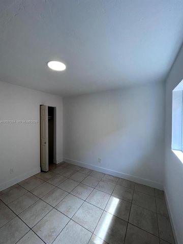 1130 NW 76th Street 1130, Miami, FL 33150