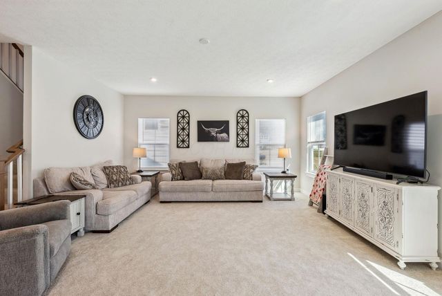 228 Livorno Road, Delaware, OH 43015