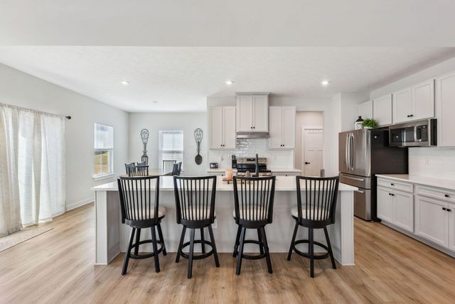 228 Livorno Road, Delaware, OH 43015