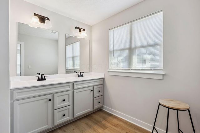 228 Livorno Road, Delaware, OH 43015