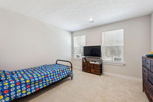 228 Livorno Road, Delaware, OH 43015