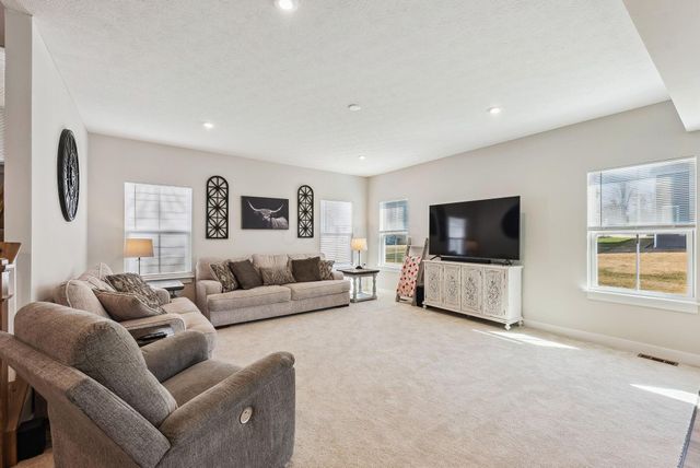 228 Livorno Road, Delaware, OH 43015