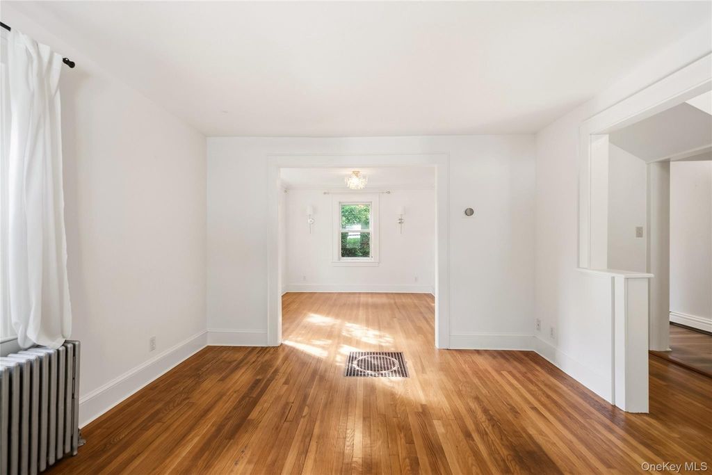 97A Bay Avenue, Huntington Bay, NY 11743 — photo 4