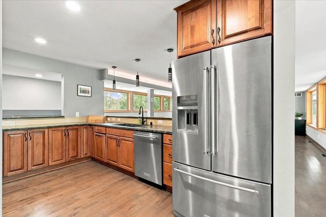5310 N Cook Street, Mcfarland, WI 53558