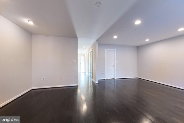 1904 WINTERPORT CL, Reston, VA 20191