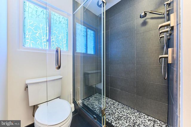 1904 WINTERPORT CL, Reston, VA 20191