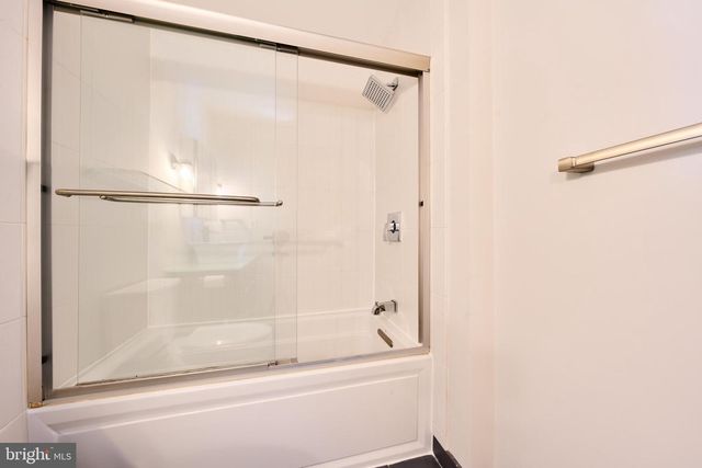 1904 WINTERPORT CL, Reston, VA 20191