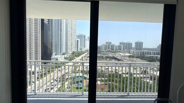 210 174TH Street 1901, Sunny Isles Beach, FL 33160