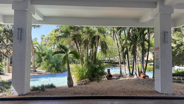 210 174TH Street 1901, Sunny Isles Beach, FL 33160