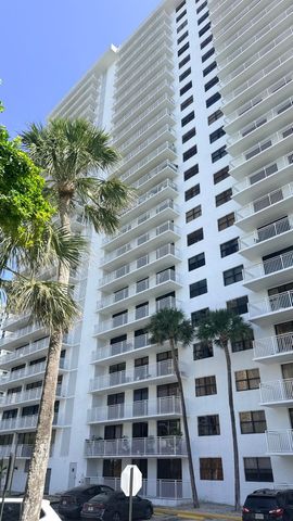 210 174TH Street 1901, Sunny Isles Beach, FL 33160