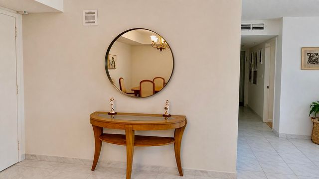 210 174TH Street 1901, Sunny Isles Beach, FL 33160