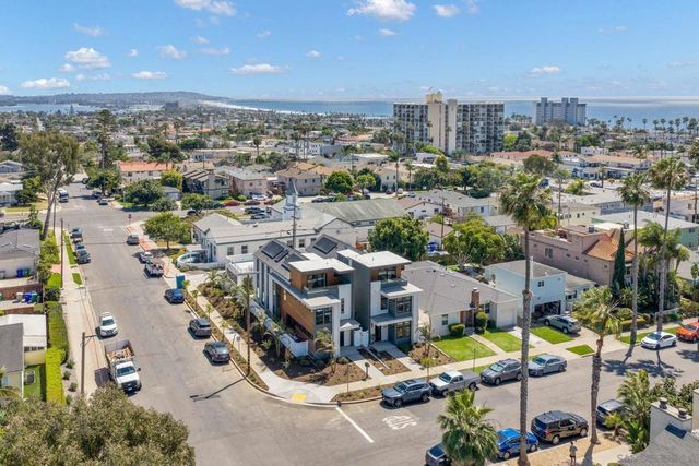 1073 Opal Street, San Diego, CA 92109