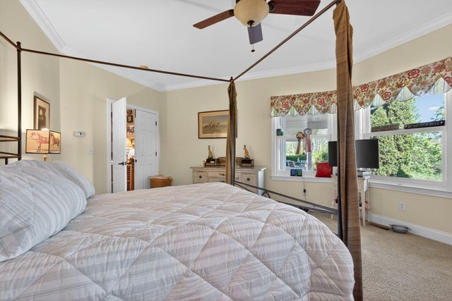2027 Clintonville Road, Paris, KY 40361