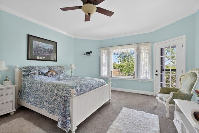2027 Clintonville Road, Paris, KY 40361