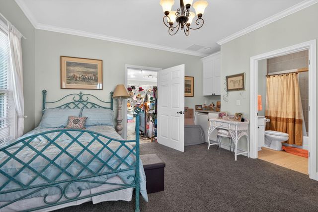 2027 Clintonville Road, Paris, KY 40361