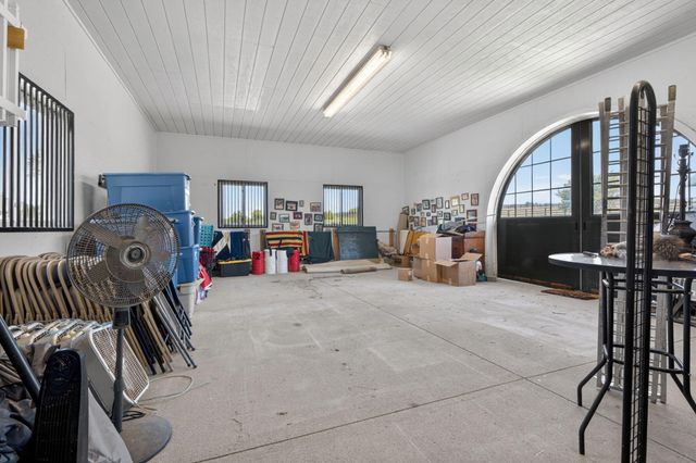 2027 Clintonville Road, Paris, KY 40361