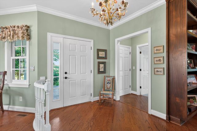 2027 Clintonville Road, Paris, KY 40361