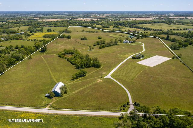 2027 Clintonville Road, Paris, KY 40361