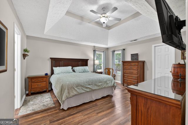 355 N Oakland Circle, Mcdonough, GA 30253