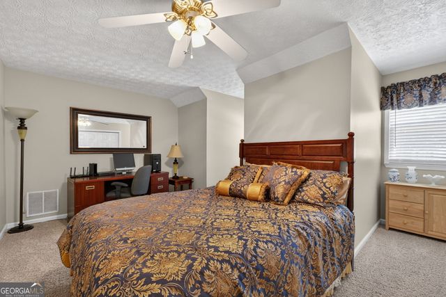 355 N Oakland Circle, Mcdonough, GA 30253
