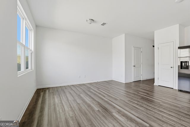 145 Swindon Drive, Mcdonough, GA 30253